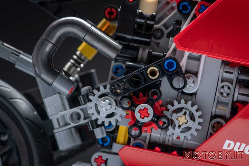 Ducati Panigale V4 LEGO Technic