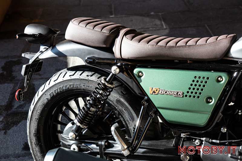Moto Guzzi V9 Bobber Centenario