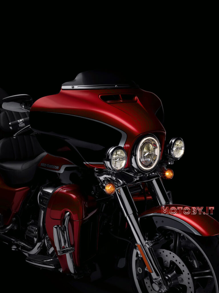 Harley-Davidson CVO Triglide MY2021