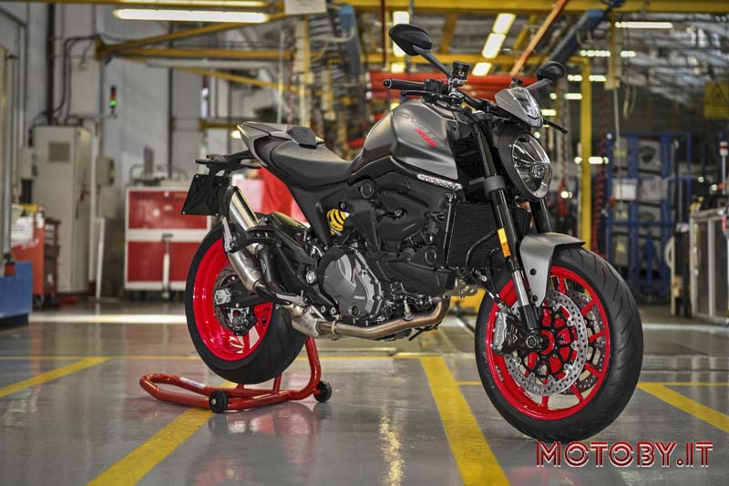 Ducati Monster produzione