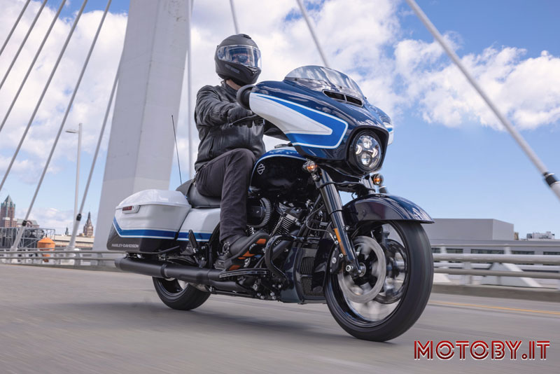 H-D Street Glide Special Arctic Blast Limited Edition
