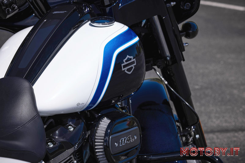 H-D Street Glide Special Arctic Blast Limited Edition