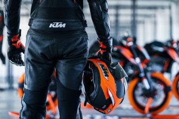 KTM "Midweight Naked"