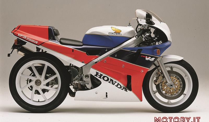 Honda VFR750R RC30 1987