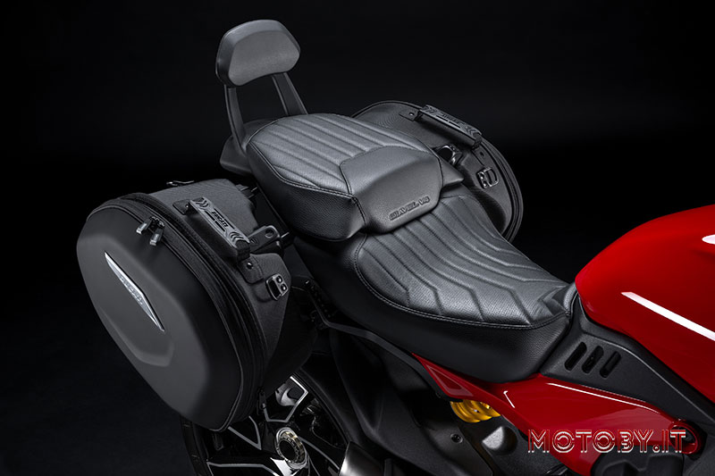 Ducati Performance Diavel V4 accessori sella e borse moto