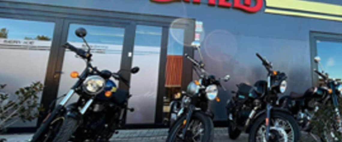 Nuove aperture Royal Enfield store